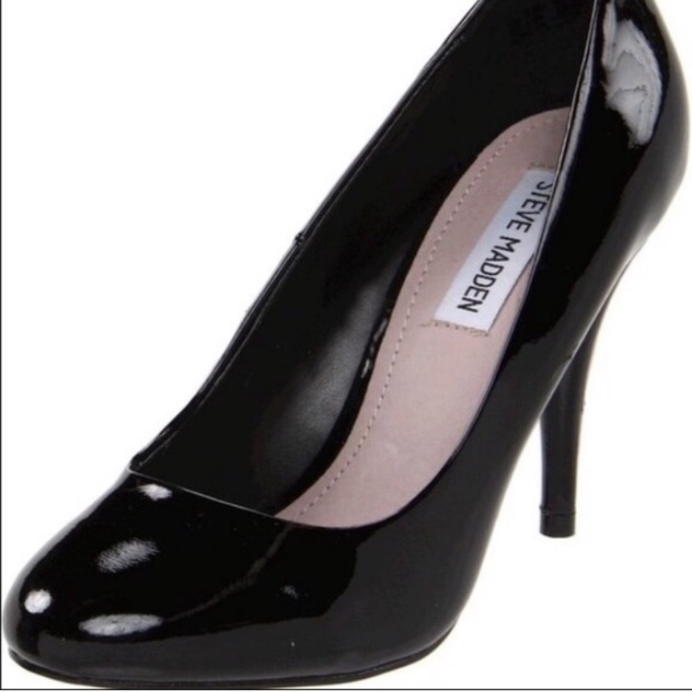 Steve Madden Utility pump